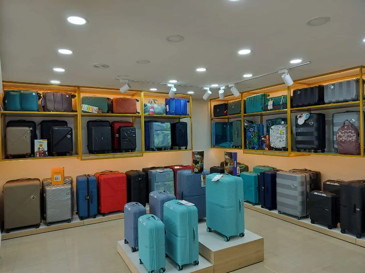 AMERICAN TOURISTER